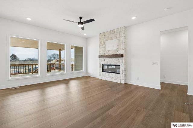 12509 S 89th Street, Papillion, NE 68046