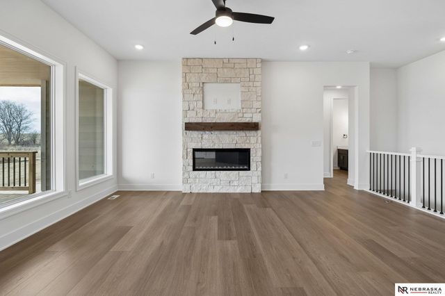 12509 S 89th Street, Papillion, NE 68046