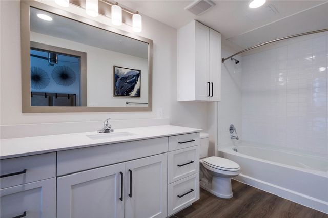 4020 McEwen Road 2110, Farmers Branch, TX 75244