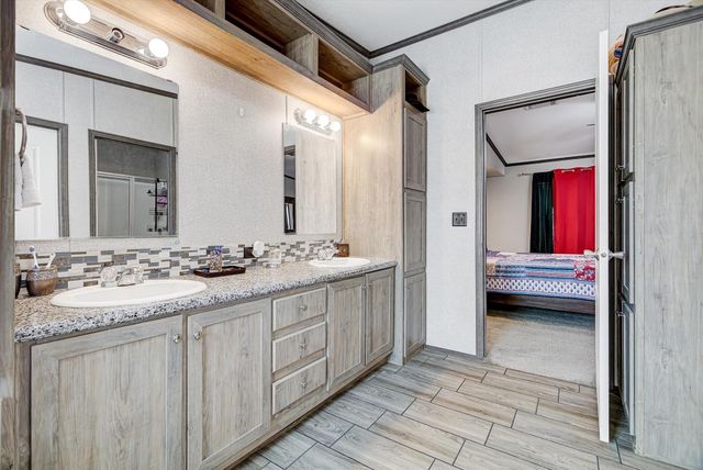 13 County Road 412 Road, Dayton, TX 77535