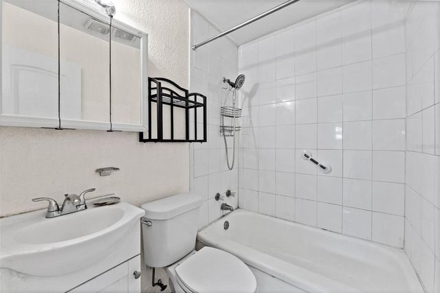 3929 10TH AVENUE S, St Petersburg, FL 33711