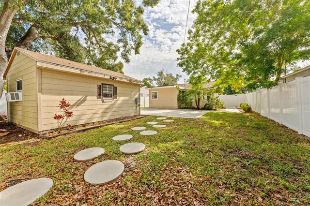 3929 10TH AVENUE S, St Petersburg, FL 33711
