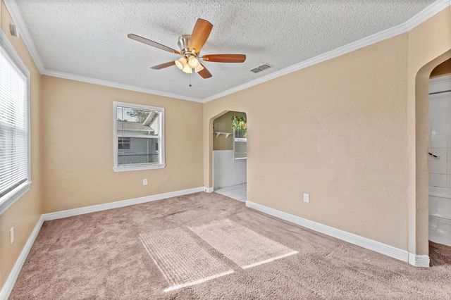 3929 10TH AVENUE S, St Petersburg, FL 33711