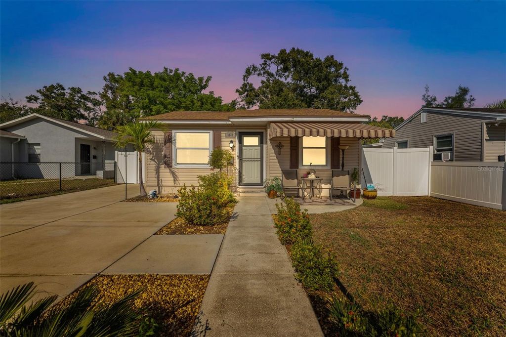 3929 10TH AVENUE S, St Petersburg, FL 33711