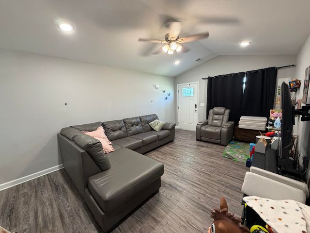 403 Pueblo Court, Winchester, KY 40391
