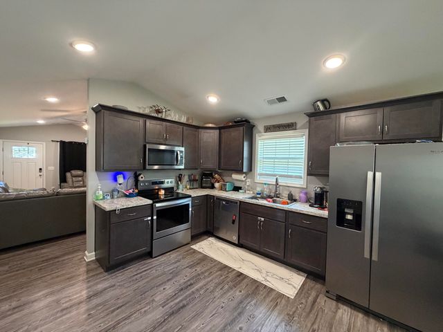 403 Pueblo Court, Winchester, KY 40391