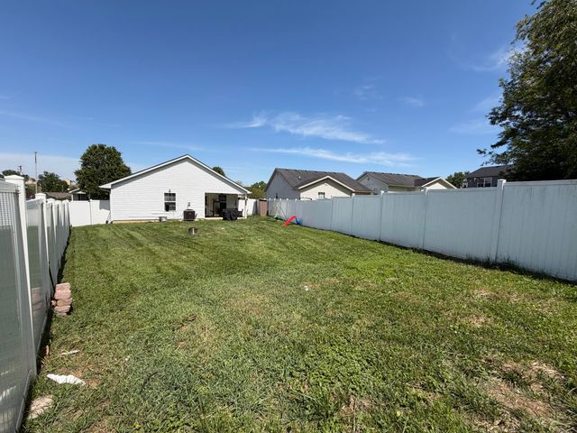 403 Pueblo Court, Winchester, KY 40391