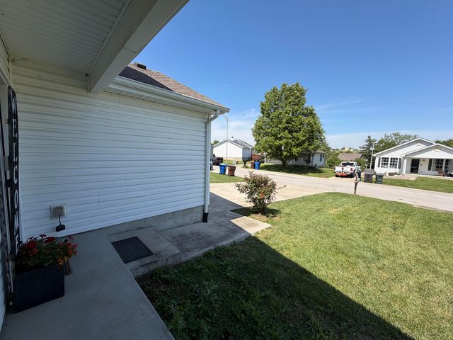 403 Pueblo Court, Winchester, KY 40391