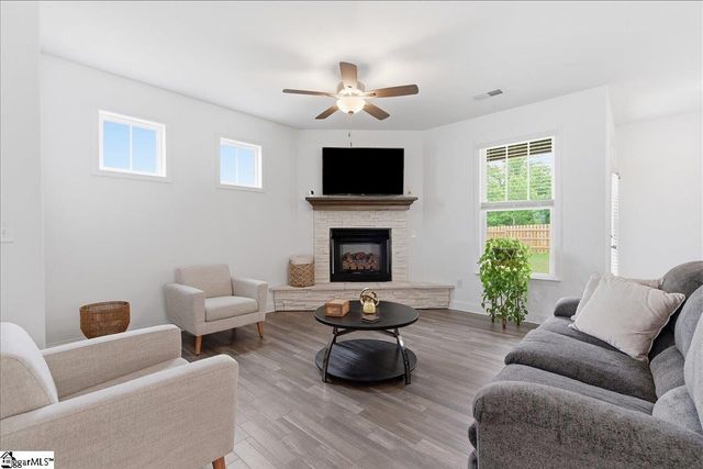 124 Misty Forest Way, Piedmont, SC 29605