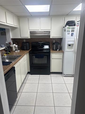 3561 SW 117th Ave 7-202, Miami, FL 33175