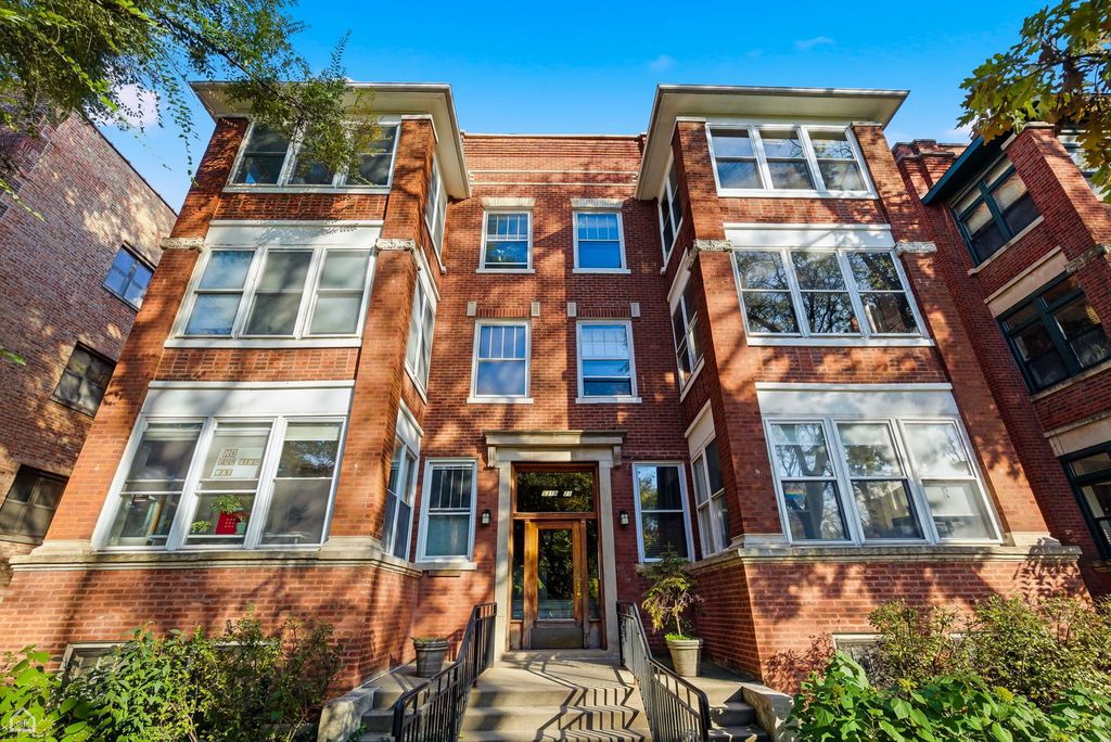 5321 S Woodlawn Avenue 3S, Chicago, IL 60615