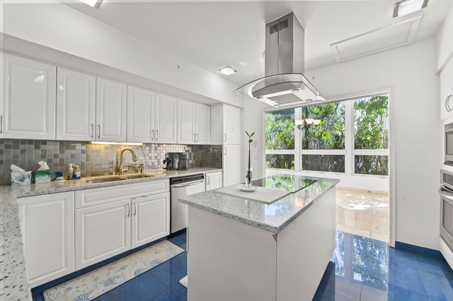 12990 Keystone Terrace, North Miami, FL 33181