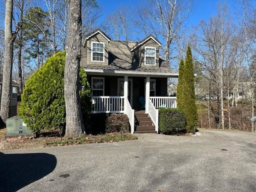 12 TYSON TRL, Iuka, MS 38852