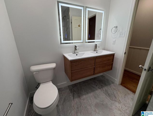 2836 VESTAVIA FOREST PLACE, Vestavia Hills, AL 35216