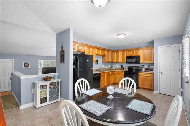 62 Jackson Farms Drive, Rockmart, GA 30153