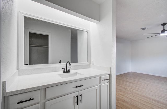 5506 Pecangate Drive, Spring, TX 77373