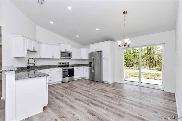 3270 SW 151st Court, Ocala, FL 34481