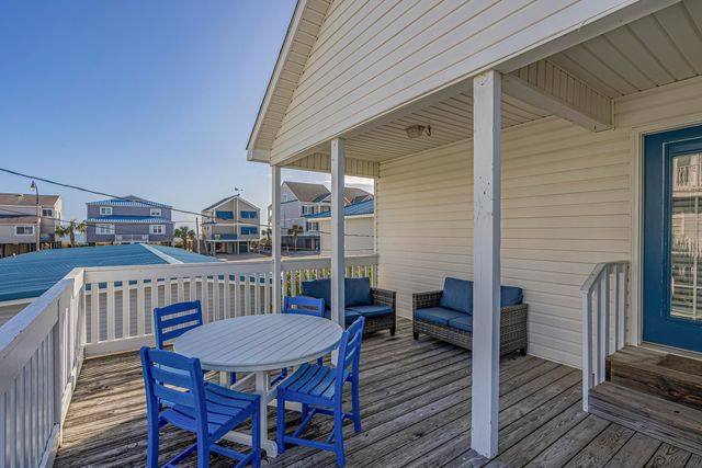 204 N 27th Avenue, North Myrtle Beach, SC 29582