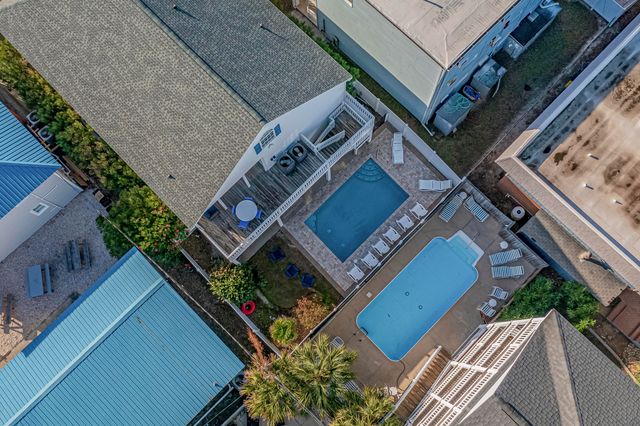 204 N 27th Avenue, North Myrtle Beach, SC 29582