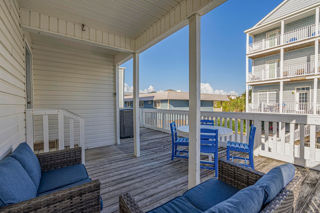 204 N 27th Avenue, North Myrtle Beach, SC 29582