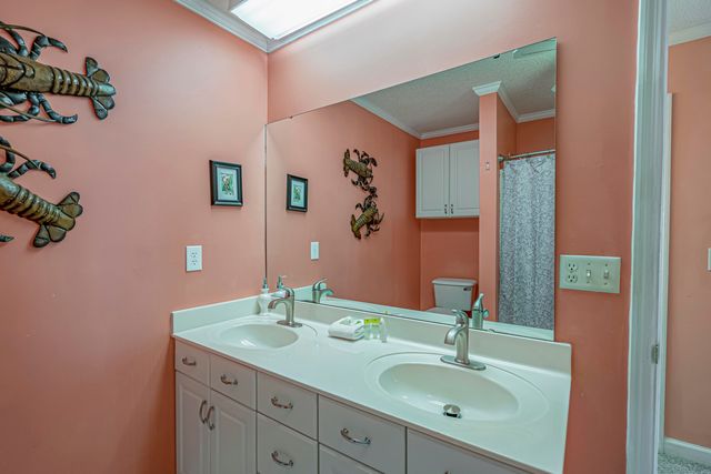 204 N 27th Avenue, North Myrtle Beach, SC 29582