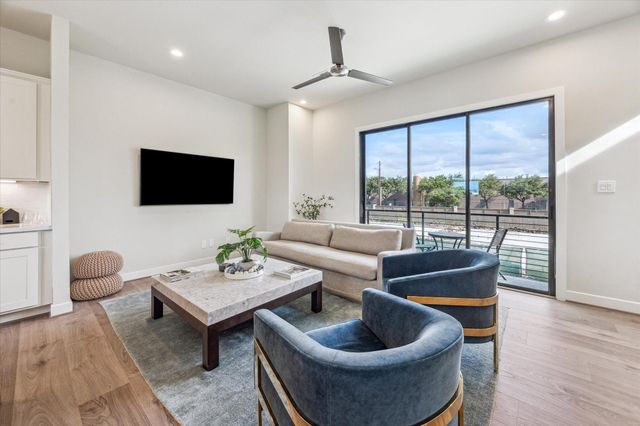 10622 Cascade Ledge Lane, Houston, TX 77025