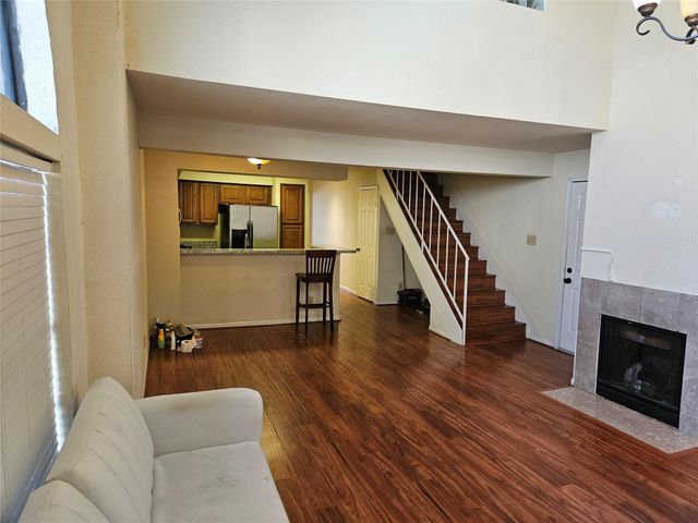 2425 Holly Hall St Street 83, Houston, TX 77054