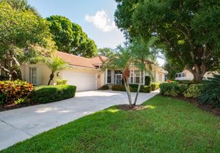 705 Blakely Court, Palm Beach Gardens, FL 33410