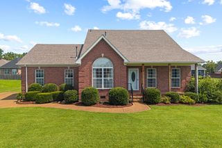 7010 Buffalo Drive, La Vergne, TN 37086