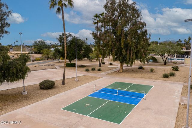 2021 E TIERRA BUENA Lane 8, Phoenix, AZ 85022