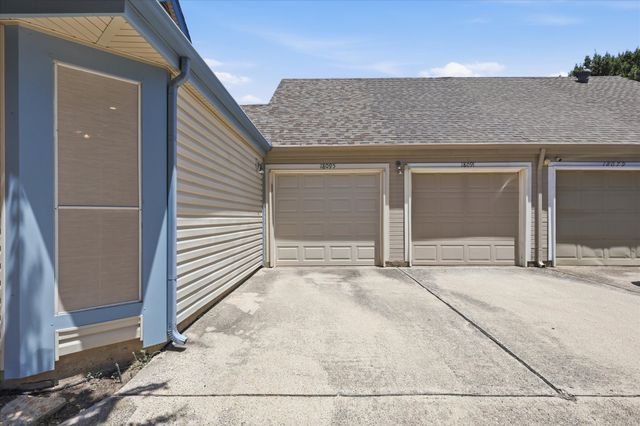 18095 Whispering Gables Lane, Dallas, TX 75287