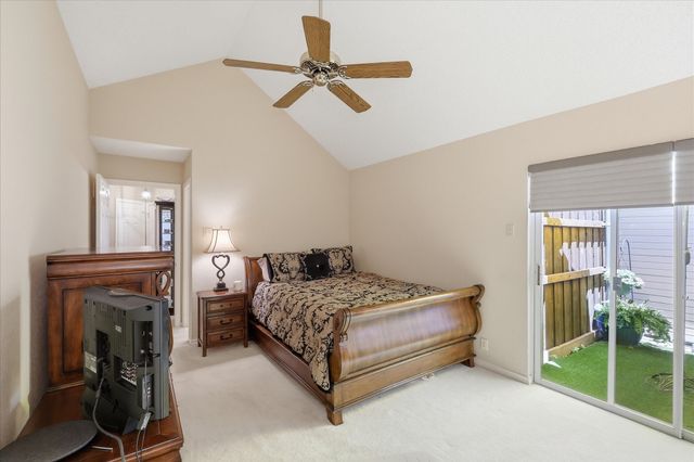 18095 Whispering Gables Lane, Dallas, TX 75287