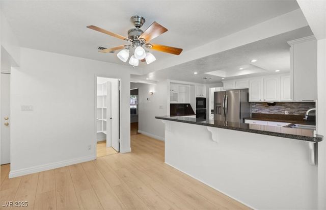 10 Pheasant Ridge Circle, Henderson, NV 89014