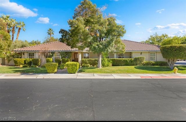 10 Pheasant Ridge Circle, Henderson, NV 89014