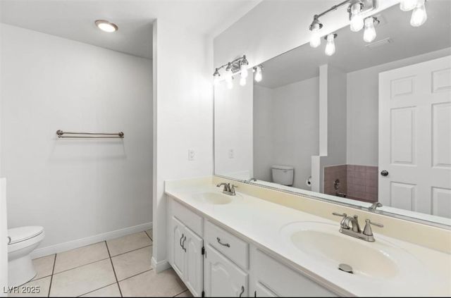 10 Pheasant Ridge Circle, Henderson, NV 89014