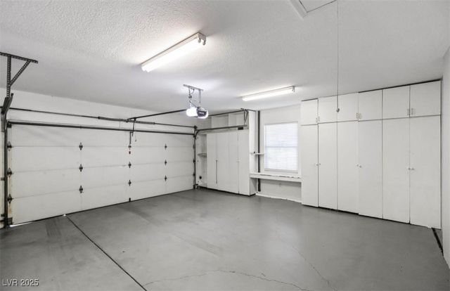 10 Pheasant Ridge Circle, Henderson, NV 89014