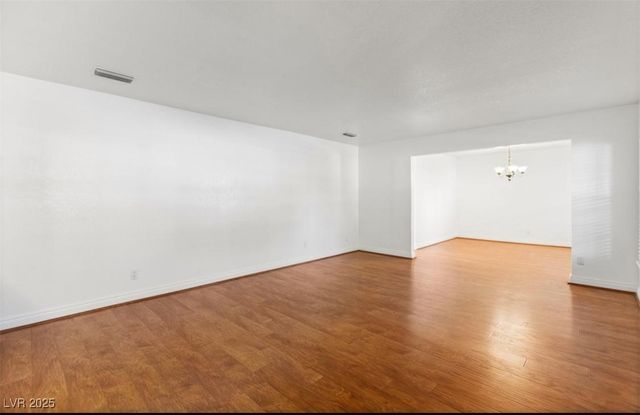 10 Pheasant Ridge Circle, Henderson, NV 89014