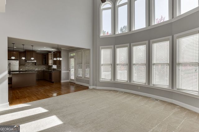 7708 Sleepy Lagoon Way, Flowery Branch, GA 30542