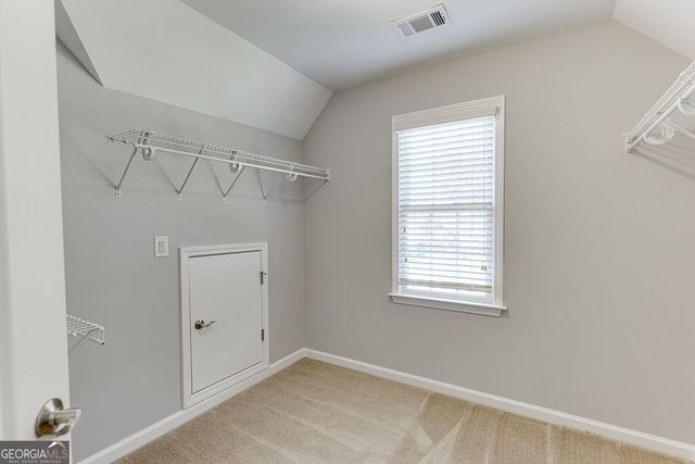 7708 Sleepy Lagoon Way, Flowery Branch, GA 30542