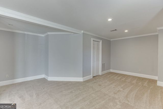 7708 Sleepy Lagoon Way, Flowery Branch, GA 30542