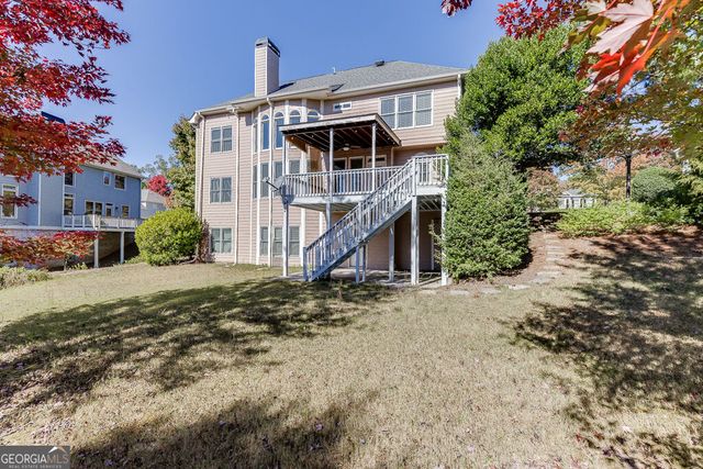 7708 Sleepy Lagoon Way, Flowery Branch, GA 30542
