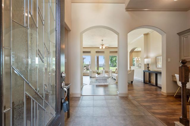 18925 Harbor Side Boulevard, Montgomery, TX 77356