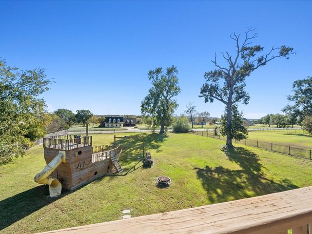 18925 Harbor Side Boulevard, Montgomery, TX 77356