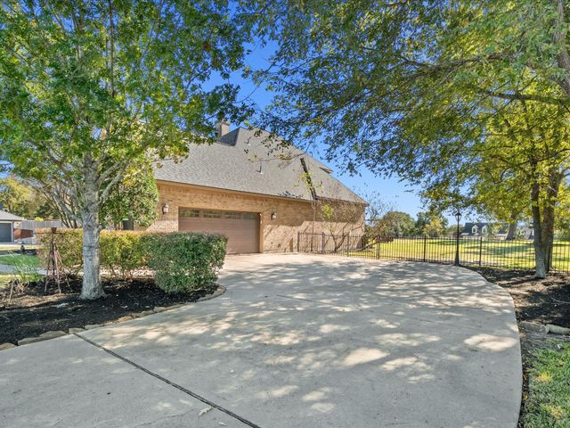 18925 Harbor Side Boulevard, Montgomery, TX 77356