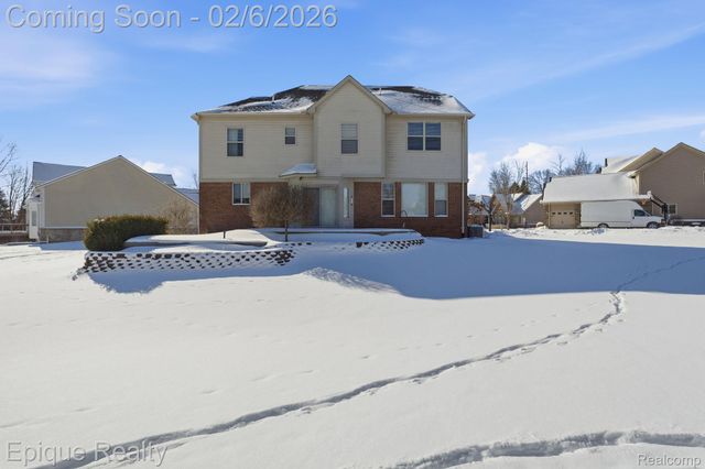 1030 Woodside Court, Oxford Charter Township, MI 48371