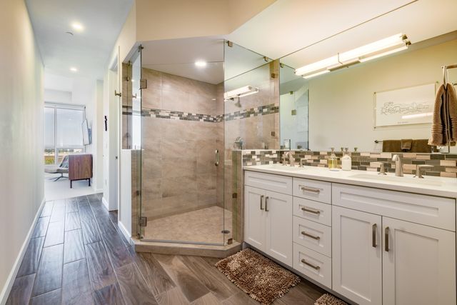 2424 LOUISIANA Boulevard NE 403, Albuquerque, NM 87110