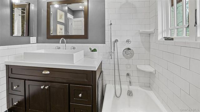 4 Bridge Lane, Croton-on-hudson, NY 10520