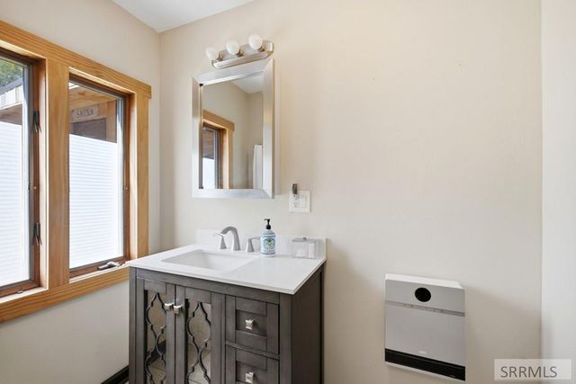 163 N Lloyd Circle, Idaho Falls, ID 83402