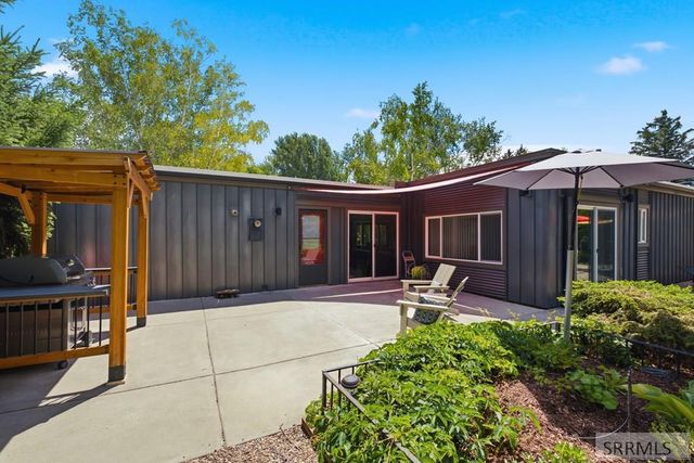 163 N Lloyd Circle, Idaho Falls, ID 83402