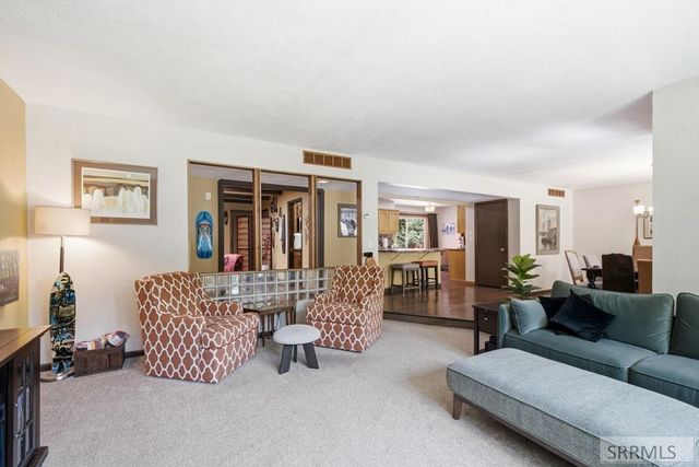 163 N Lloyd Circle, Idaho Falls, ID 83402